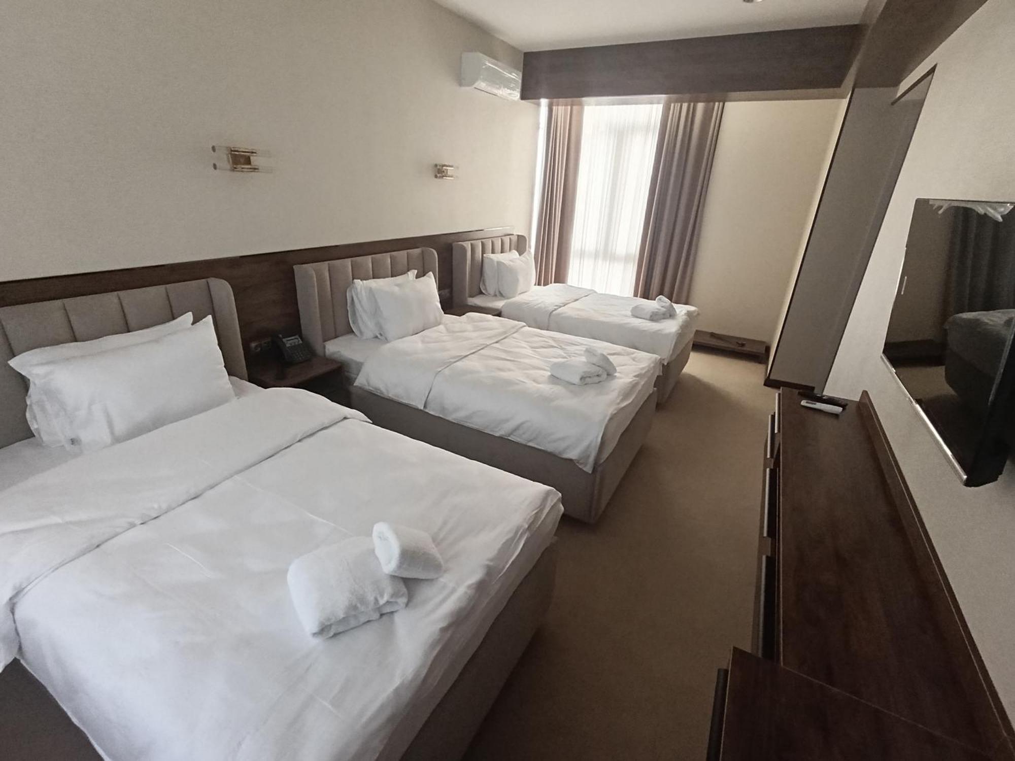 Grand Karavan Hotel Tashkent Exterior photo