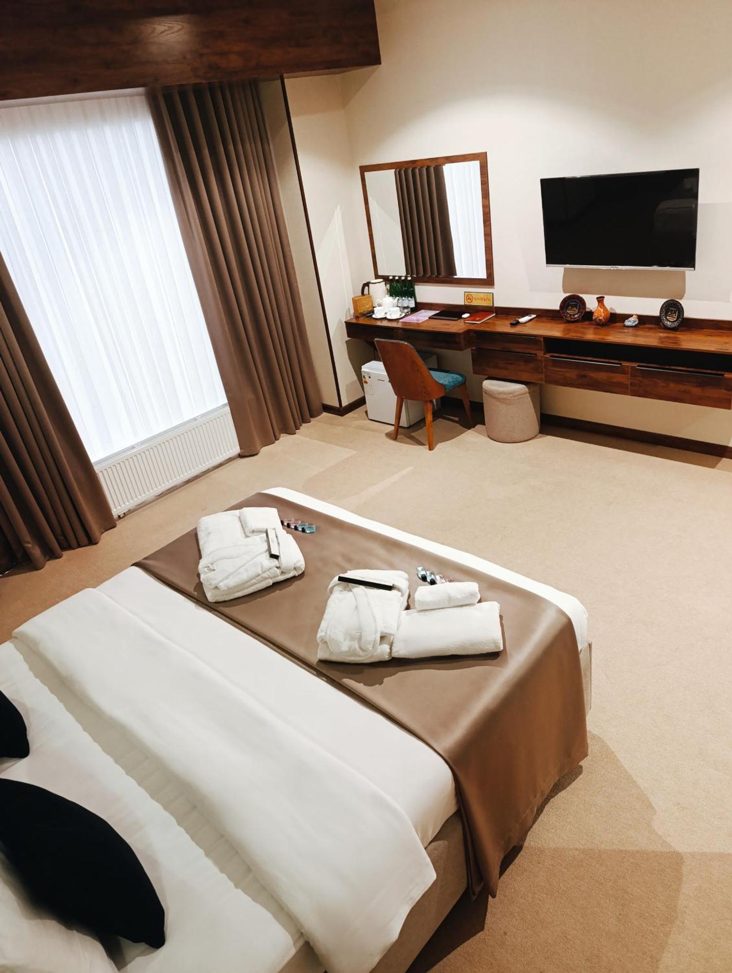 Grand Karavan Hotel Tashkent Exterior photo